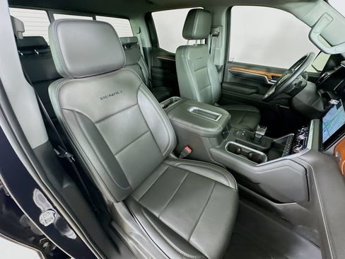 Used 2022 GMC Sierra 1500 Denali w/ Technology Package AWD/4WD image 43