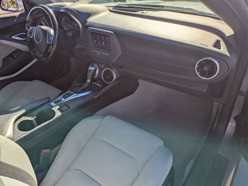 Used 2023 Chevrolet Camaro LT image 27