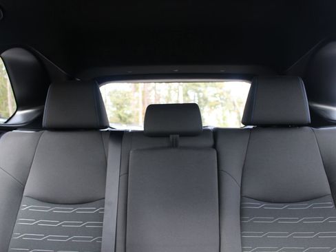 Used 2023 Toyota RAV4 SE image 37