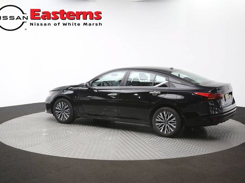 Used 2023 Nissan Altima 2.5 SV AWD/4WD image 61