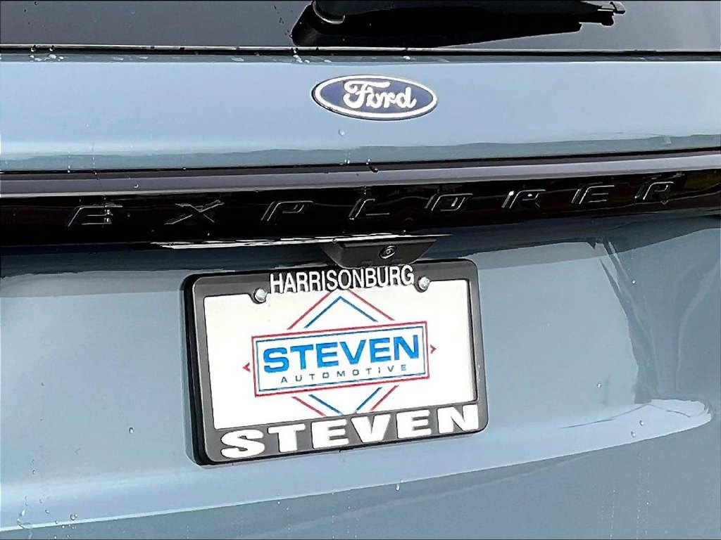 New 2027 Ford Explorer ST-Line w/ Premium Package AWD/4WD image 9