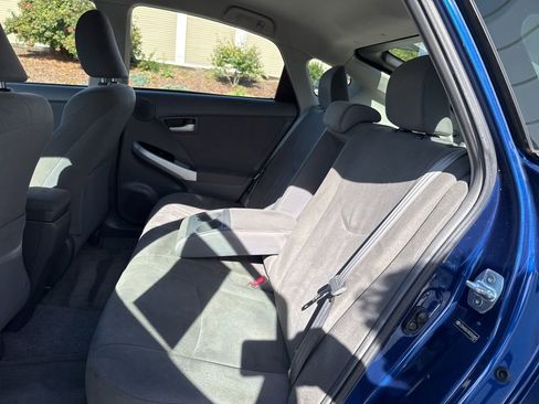 Used 2011 Toyota Prius Three image 37