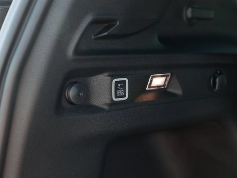 New 2026 Jeep Grand Cherokee L 4WD image 36