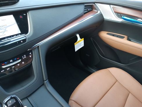 New 2026 Cadillac XT5 Premium Luxury image 19