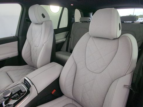 Used 2026 BMW X5 sDrive40i RWD image 22