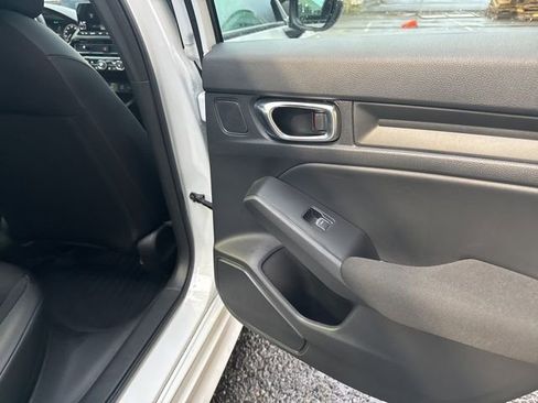 Used 2022 Honda Civic Sport image 13