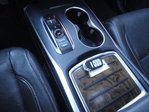 Used 2019 Acura MDX SH-AWD w/ Technology Package image 16