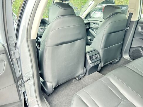 Used 2025 Honda Accord Touring image 12