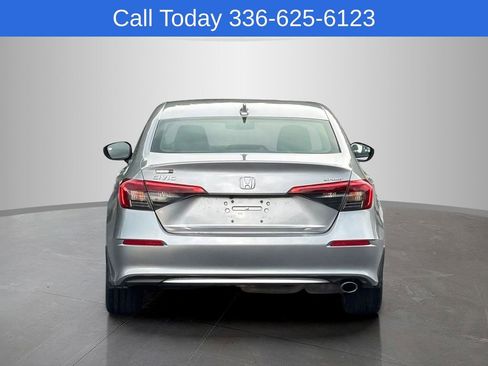 Used 2023 Honda Civic Sport image 6