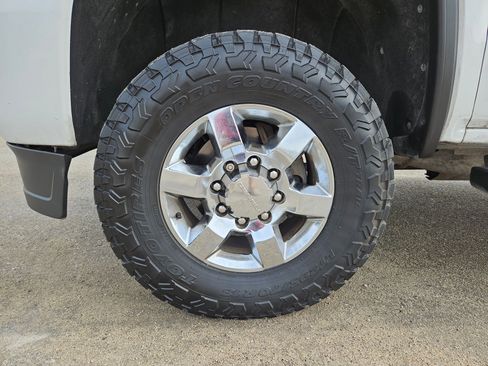 Used 2019 GMC Sierra 3500 Denali w/ Duramax Plus Package image 31