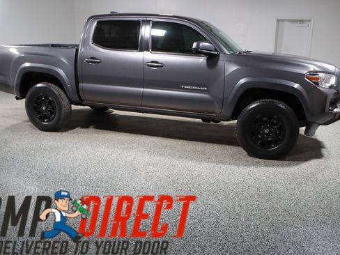 Used 2021 Toyota Tacoma SR5 image 6