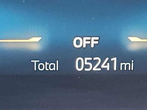 Used 2025 BMW X3 xDrive30i w/ Convenience Package image 18