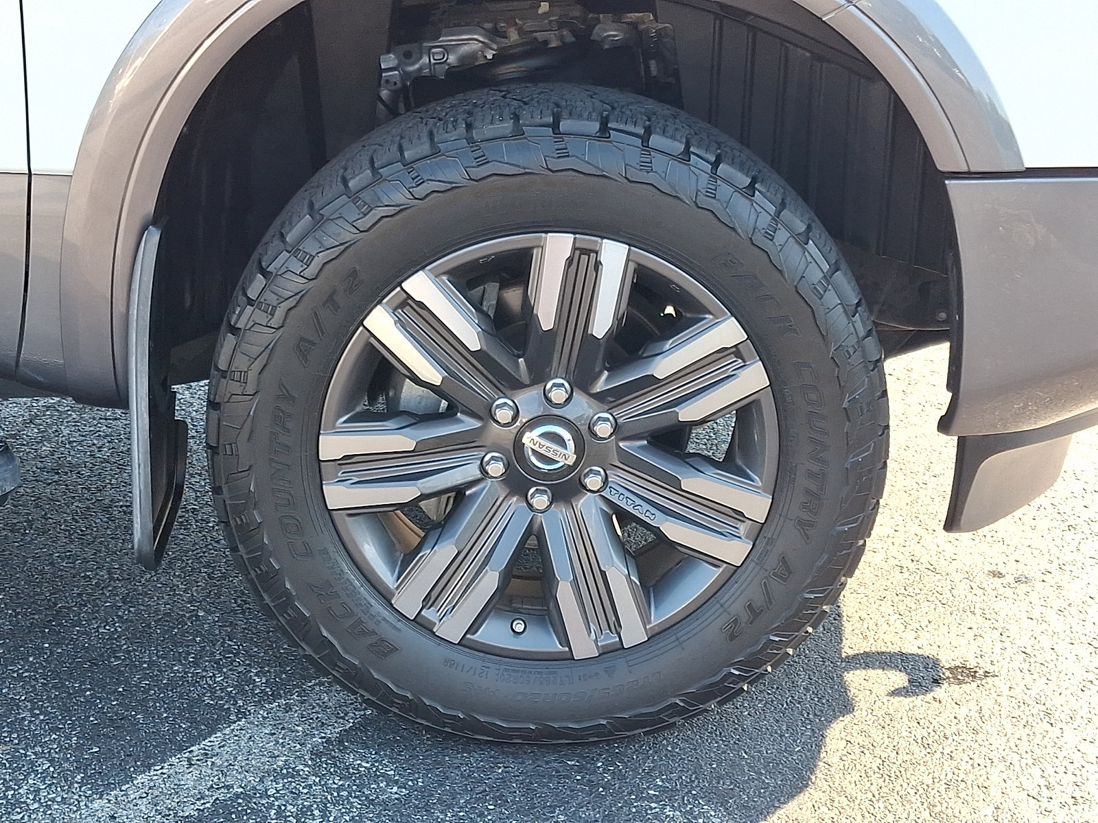 Used 2021 Nissan Titan Platinum Reserve w/ Moonroof Package AWD/4WD image 8