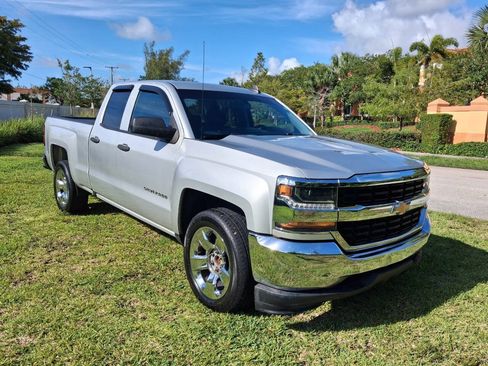 Used 2018 Chevrolet Silverado 1500 LS w/ Trailering Package RWD image 2
