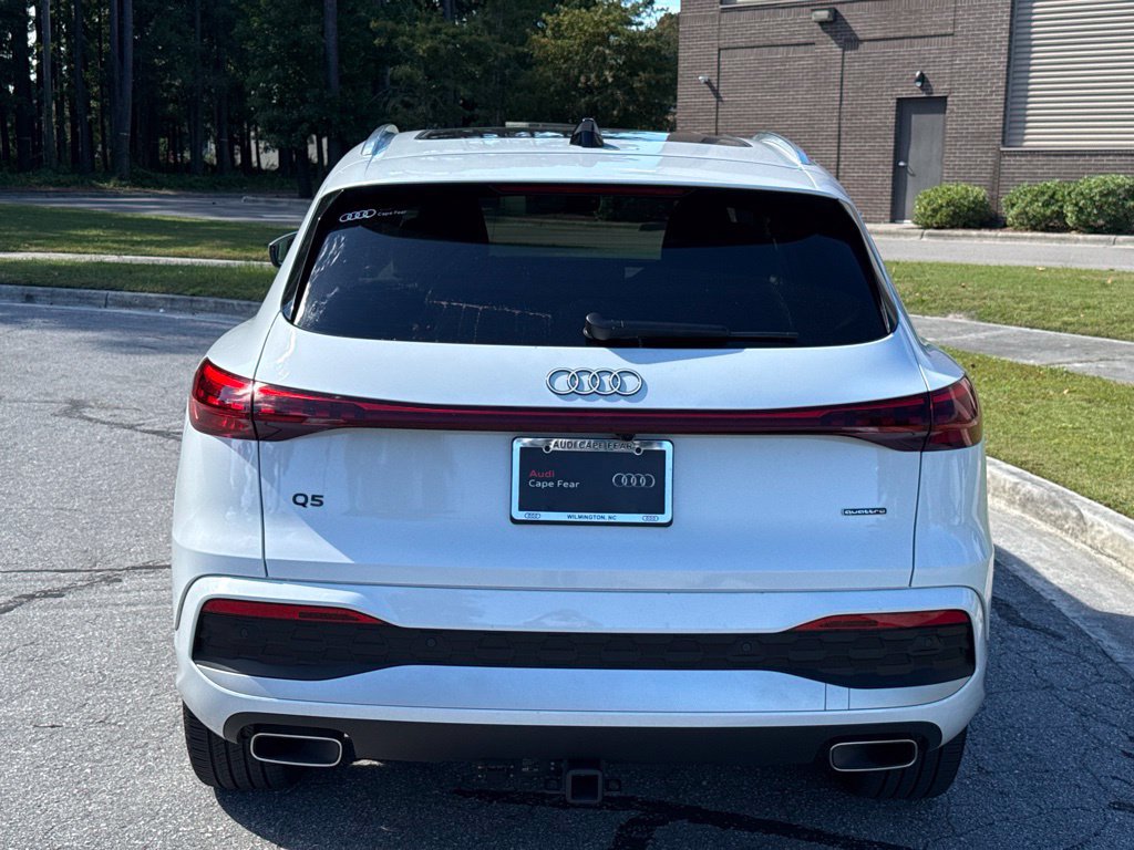 Used 2025 Audi Q5 Premium Plus AWD/4WD image 4