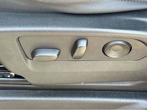 Certified 2024 Chevrolet Tahoe Premier image 34