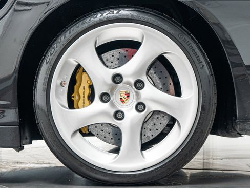 Used 2005 Porsche 911 Turbo AWD/4WD image 11