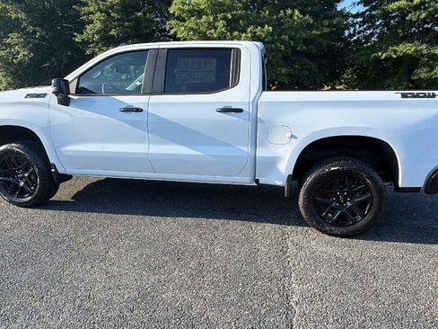 New 2026 Chevrolet Silverado 1500 LT Trail Boss w/ LT Trail Boss Premium Package AWD/4WD image 12