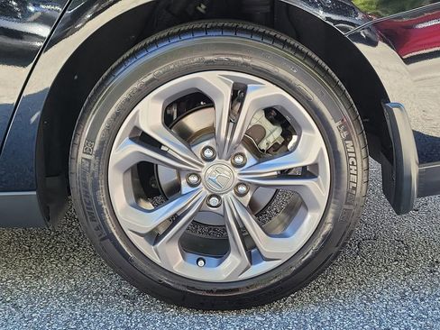 Used 2024 Honda Accord EX image 6