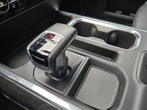 Used 2023 Chevrolet Silverado 1500 LTZ RWD image 17