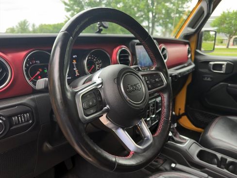 Used 2021 Jeep Wrangler Unlimited Rubicon w/ Dual Top Group AWD/4WD image 27