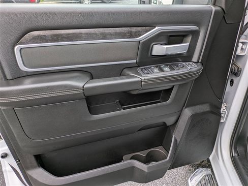 Used 2024 RAM 2500 Big Horn image 18