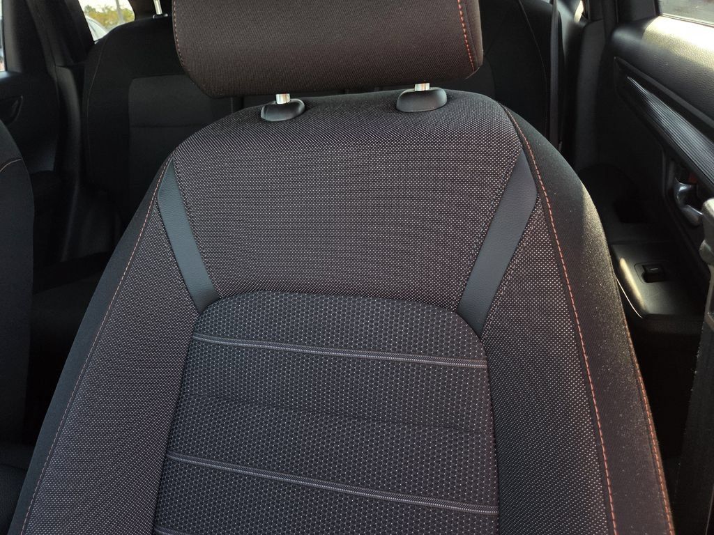 Used 2025 Honda CR-V Sport image 15