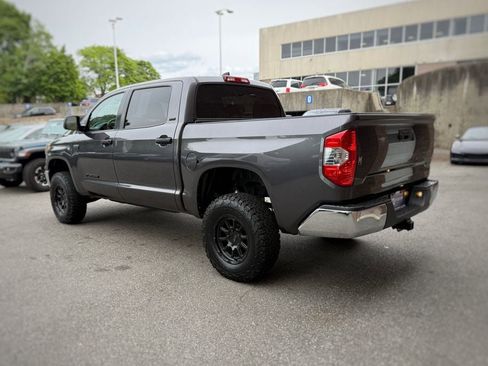 Used 2020 Toyota Tundra SR5 RWD image 10