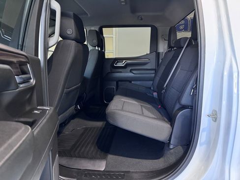 Certified 2023 Chevrolet Silverado 1500 LT image 12