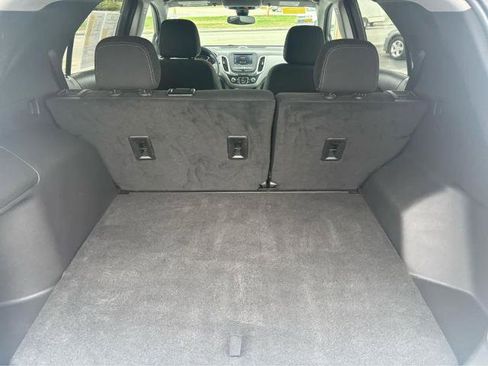 Used 2024 Chevrolet Equinox LS w/ LS Convenience Package AWD/4WD image 9