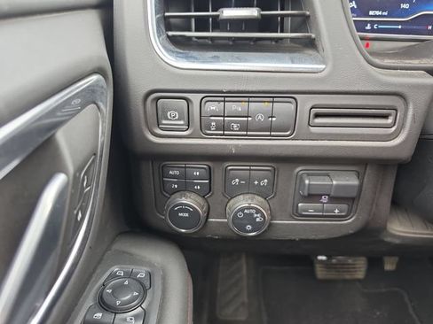 Used 2024 Chevrolet Tahoe RST w/ Luxury Package AWD/4WD image 14