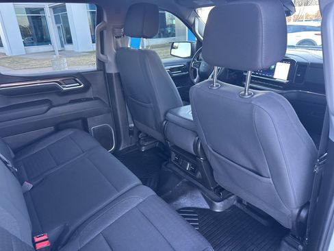 Certified 2024 Chevrolet Silverado 1500 RST w/ Z71 Off-Road Package image 23