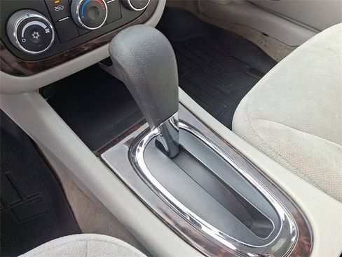 Used 2015 Chevrolet Impala Limited LS image 14