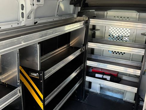 Used 2023 RAM ProMaster 2500 w/ Safety Group FWD image 26