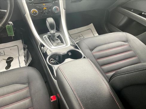 Used 2015 Ford Fusion SE w/ Equipment Group 201A AWD/4WD image 10