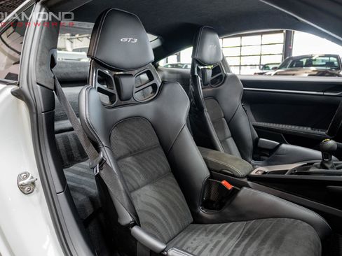 Used 2022 Porsche 911 GT3 RWD image 20