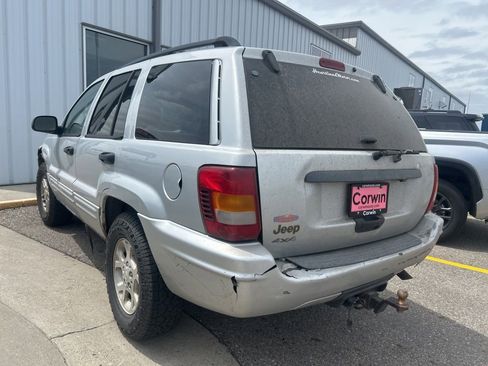 Used 2002 Jeep Grand Cherokee Laredo image 3