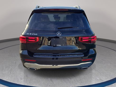 New 2026 Mercedes-Benz GLB 250 image 5