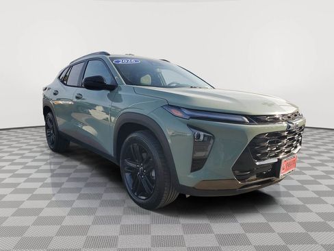 New 2026 Chevrolet Trax ACTIV image 2