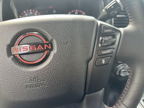 Used 2023 Nissan Titan PRO-4X w/ Pro-4x Convenience Package AWD/4WD image 22