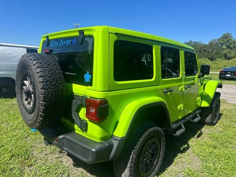 Used 2021 Jeep Wrangler Unlimited Rubicon 4xe w/ Cold Weather Group AWD/4WD image 15