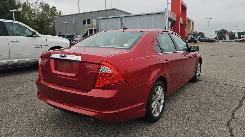 Used 2012 Ford Fusion SEL FWD image 2
