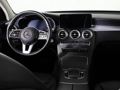 Used 2021 Mercedes-Benz GLC 300 4MATIC w/ Multimedia Package image 34