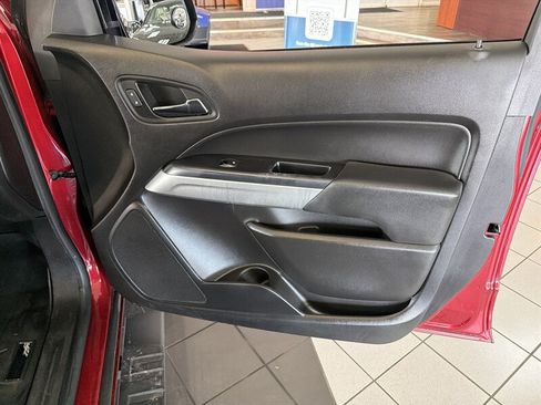 Used 2018 Chevrolet Colorado LT w/ LT Convenience Package AWD/4WD image 22