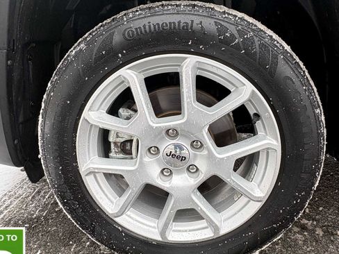 Used 2022 Jeep Renegade Latitude image 29