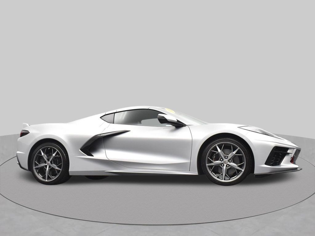 Used 2020 Chevrolet Corvette Stingray Preferred Cpe w/ 2LT Preferred Equipment Group RWD image 22