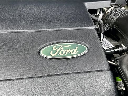 Used 2014 Ford Explorer Limited w/ Equipment Group 301A FWD image 32