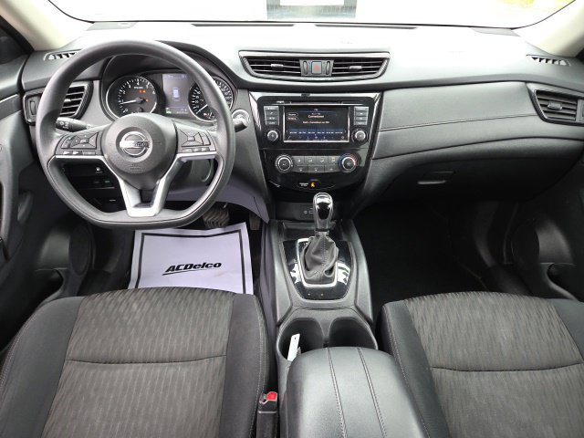 Used 2018 Nissan Rogue SV FWD image 30