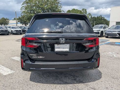 Used 2025 Honda Odyssey EX-L image 5