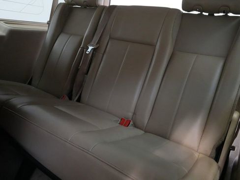 Used 2012 Ford Expedition EL XLT image 26